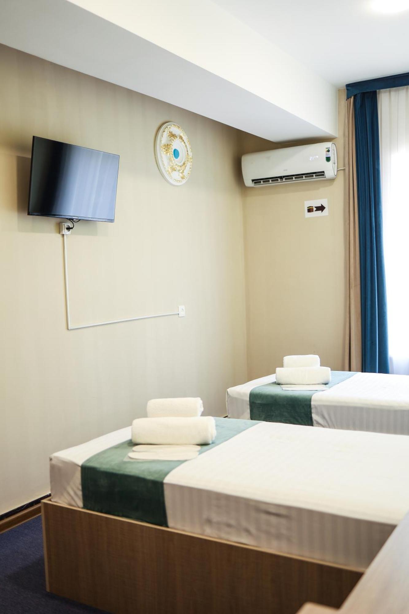 Bed and Breakfast Blue Sky Ташкент Екстер'єр фото